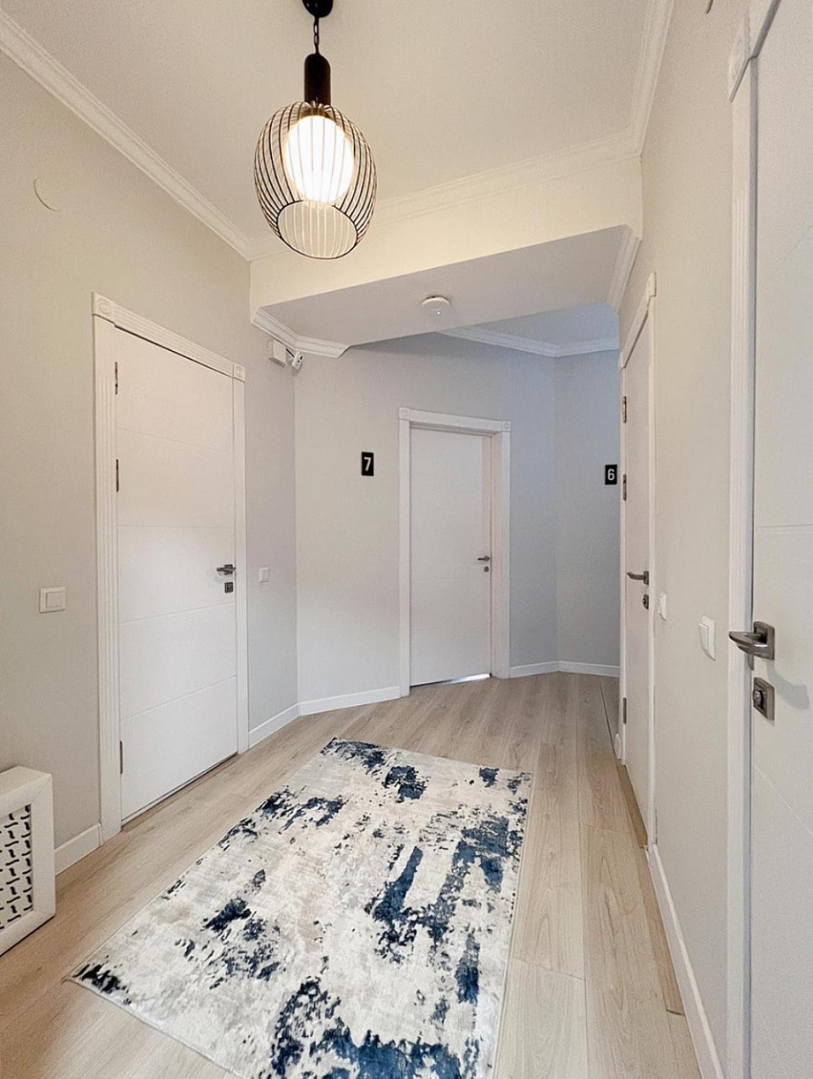 Compass Hostel Μπισκέκ Εξωτερικό φωτογραφία