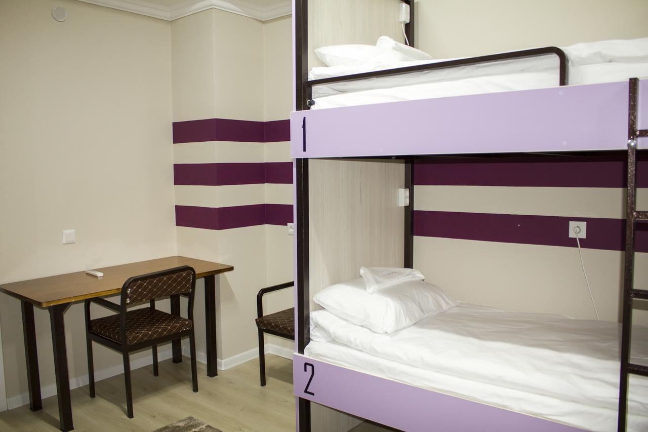 Compass Hostel Μπισκέκ Εξωτερικό φωτογραφία
