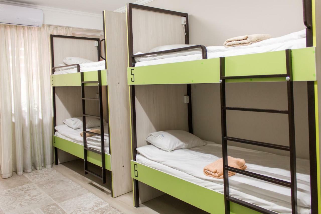 Compass Hostel Μπισκέκ Εξωτερικό φωτογραφία